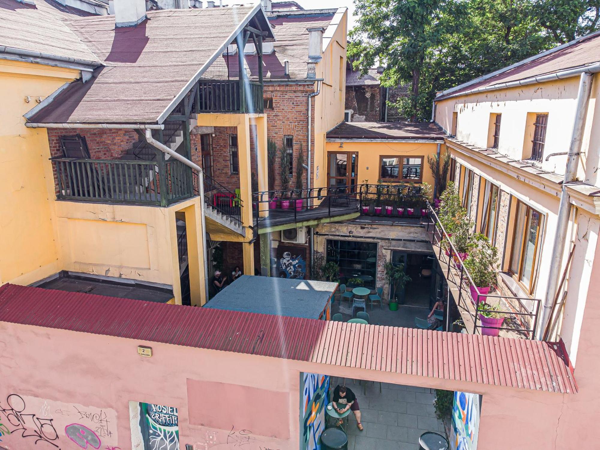 Hostel Graffiti Cracóvia Exterior foto